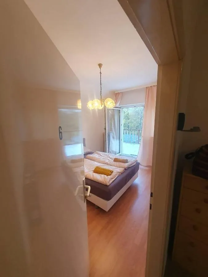 Economic Quadruple Room Sw Vienna Villa